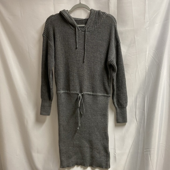 Cupshe Radalynn Hooded Sweater Dress Gray Size Small NWT - Picture 3 of 7